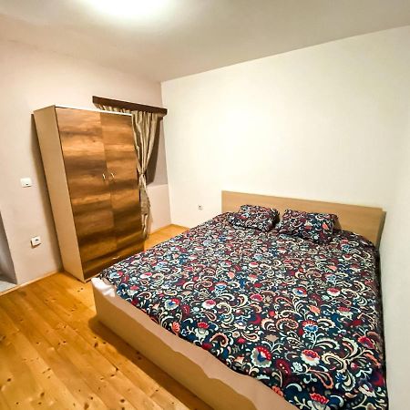 Yeti Guest House มาโวรโว ภายนอก รูปภาพ