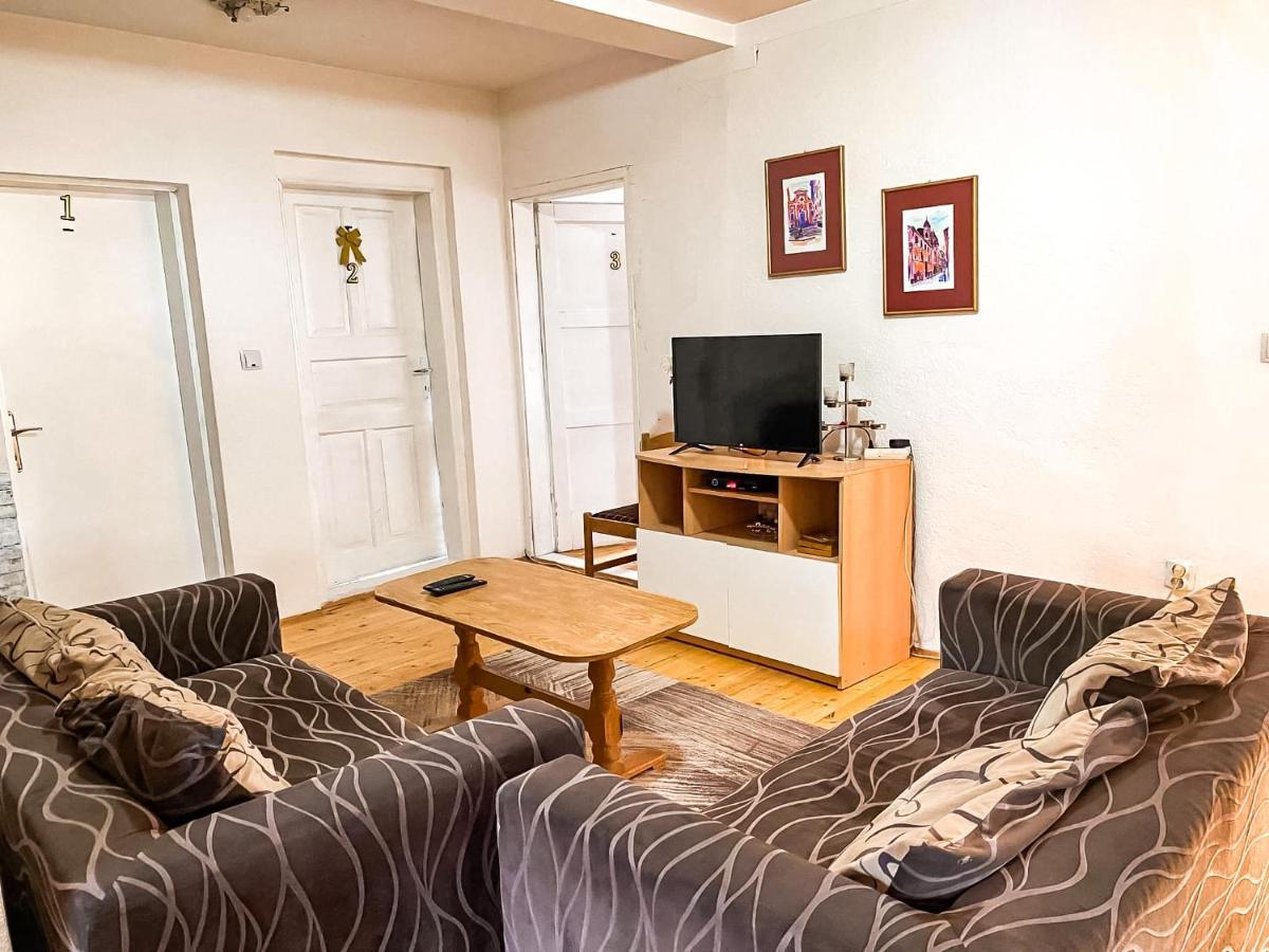 Yeti Guest House มาโวรโว ภายนอก รูปภาพ