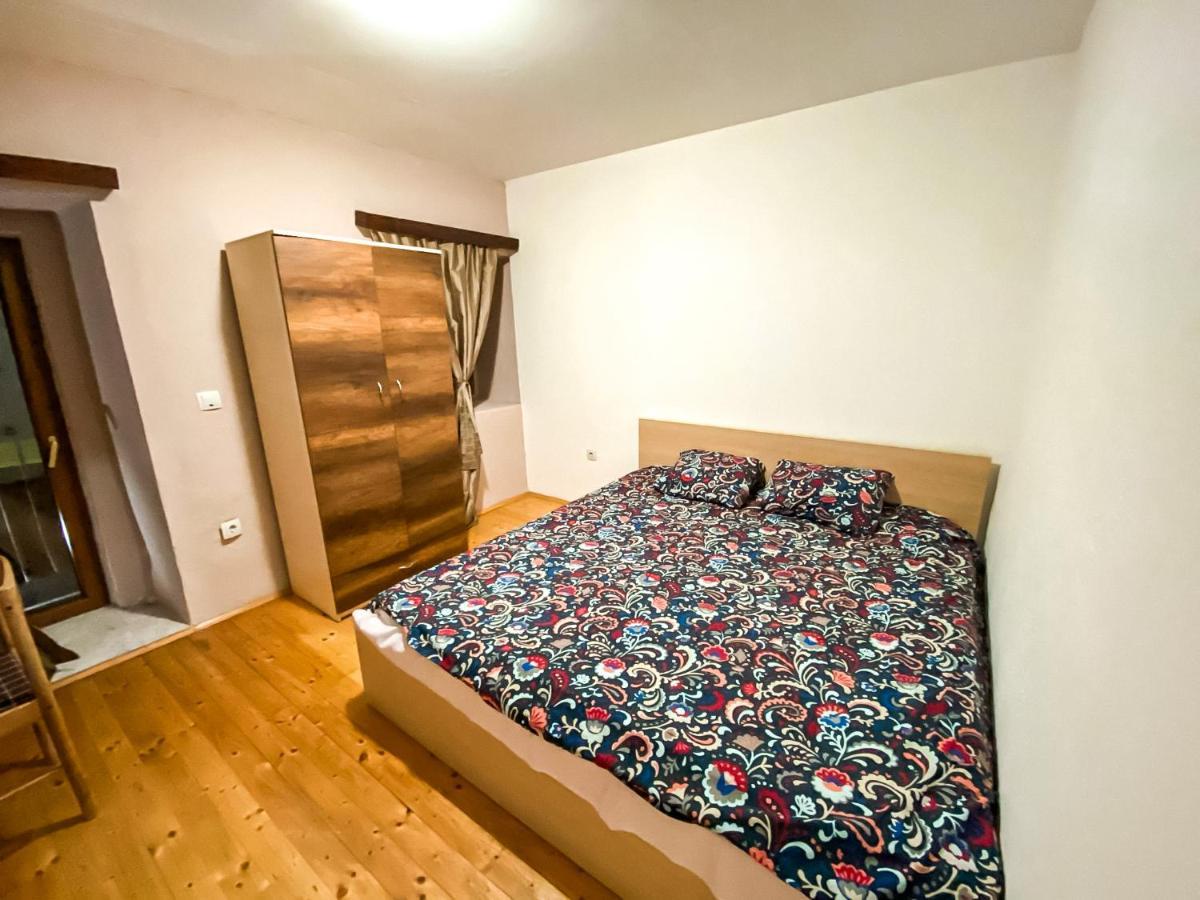 Yeti Guest House มาโวรโว ภายนอก รูปภาพ