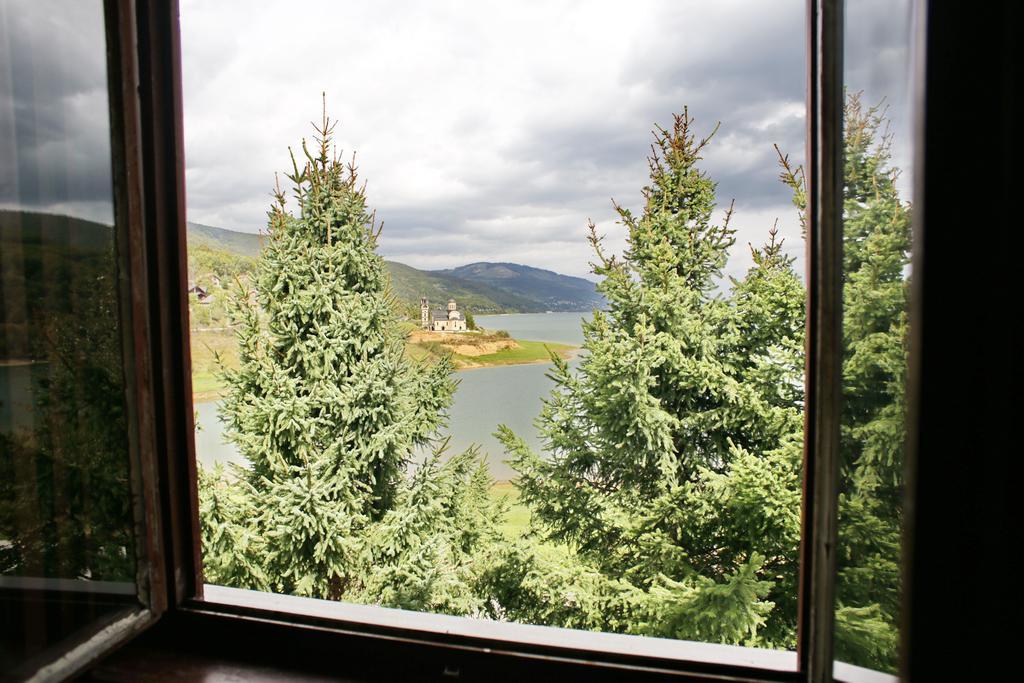 Yeti Guest House มาโวรโว ภายนอก รูปภาพ