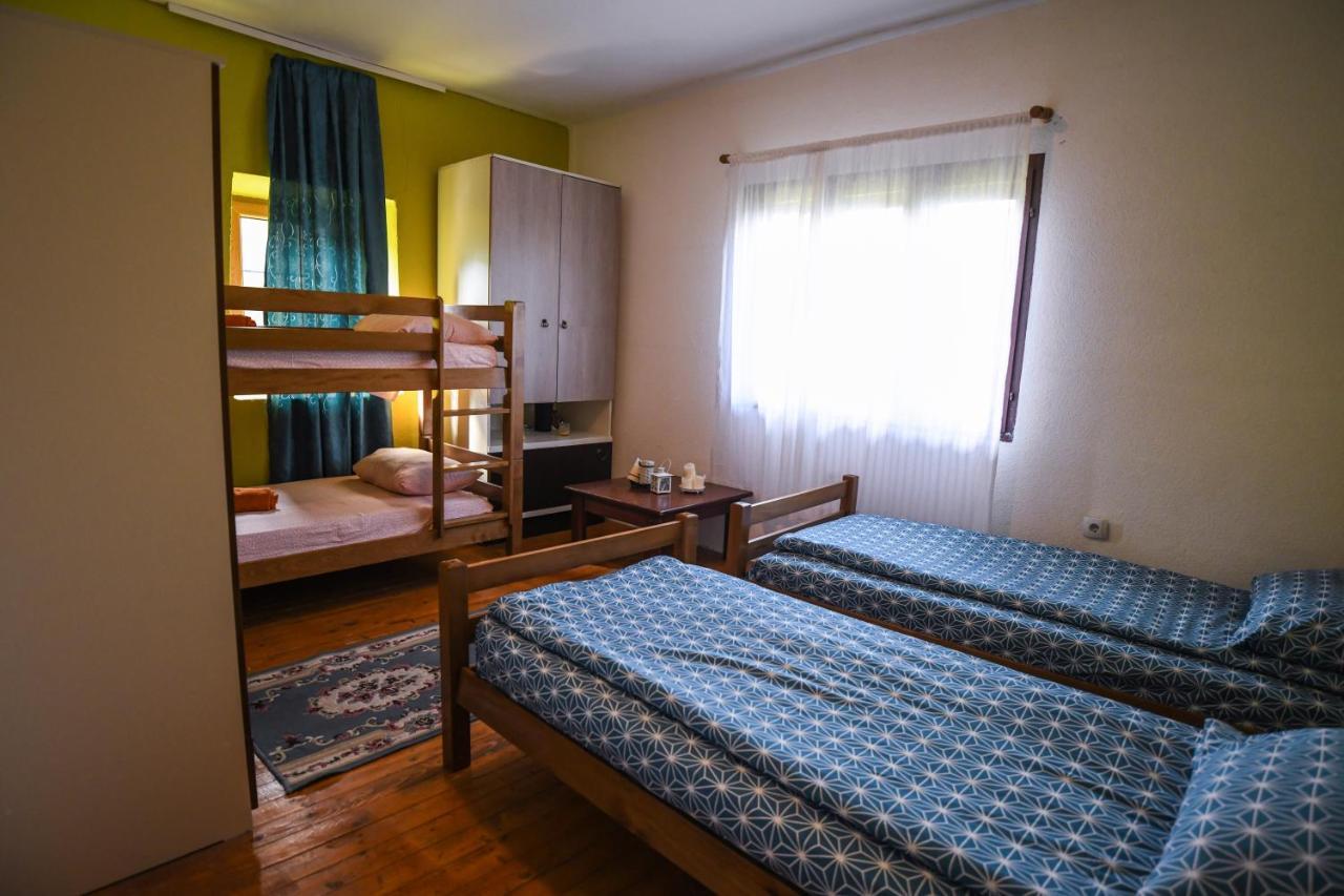 Yeti Guest House มาโวรโว ภายนอก รูปภาพ