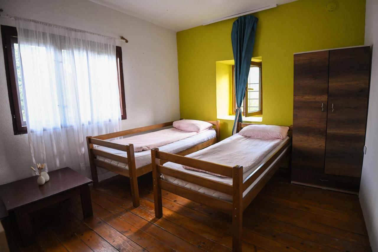 Yeti Guest House มาโวรโว ภายนอก รูปภาพ