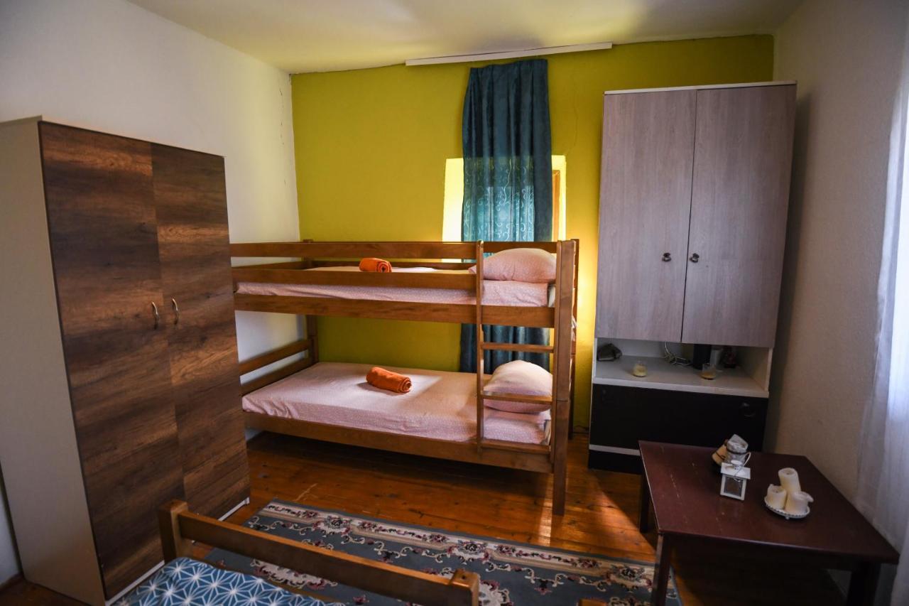 Yeti Guest House มาโวรโว ภายนอก รูปภาพ